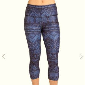 Inner Fire Cropped Leggings - Size 8 - Sacred Elephant